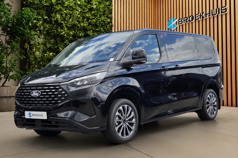 Ford Tourneo Custom (2026)