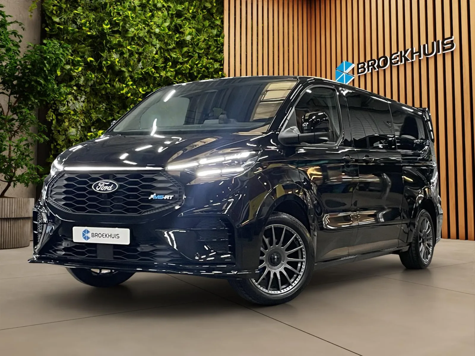 Ford E-Transit Custom (2026) — foto 1