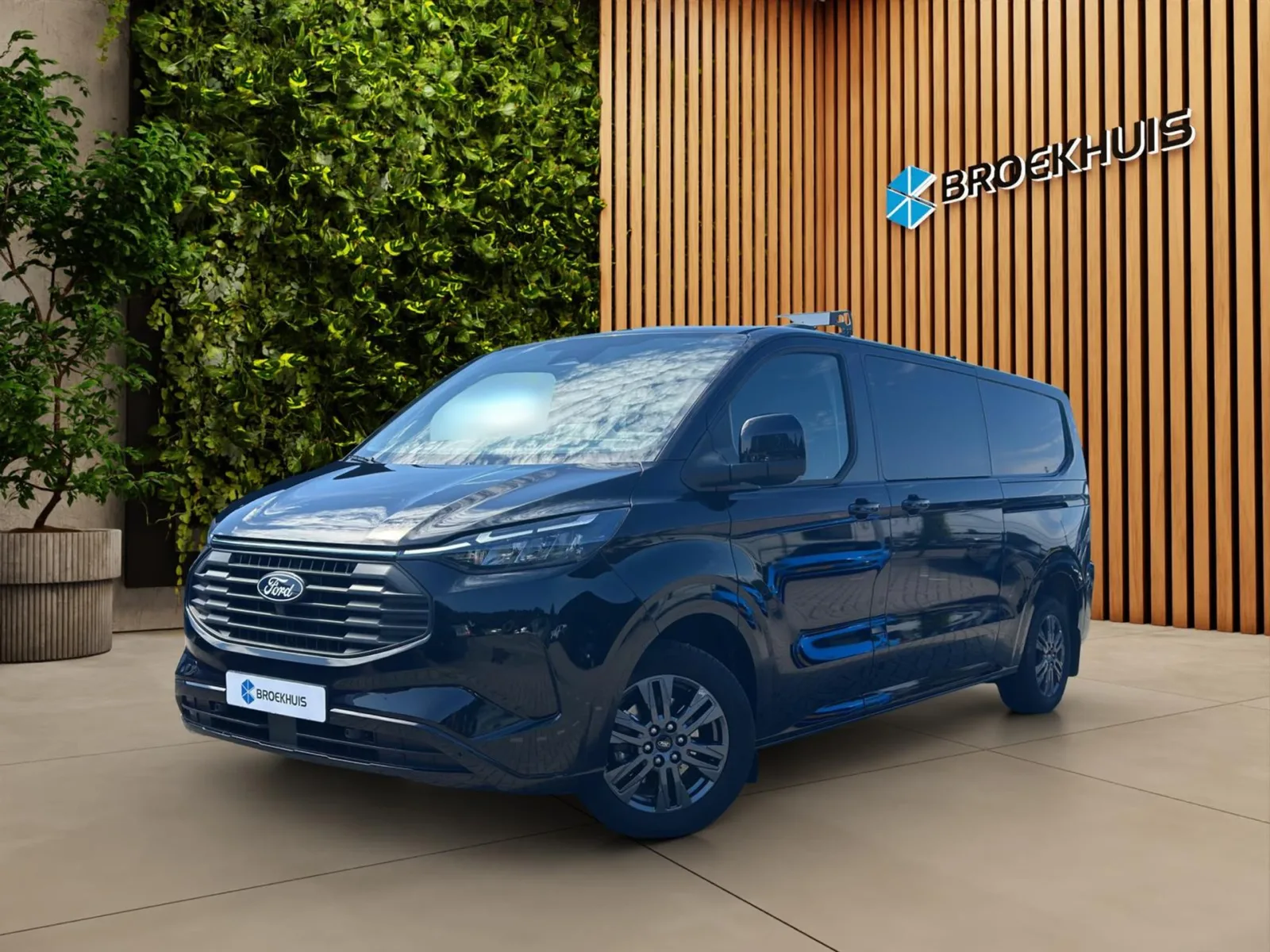Ford Transit Custom (2025) — foto 1