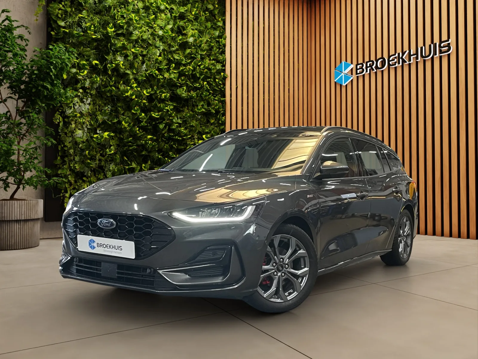 Ford Focus (2023) — foto 1