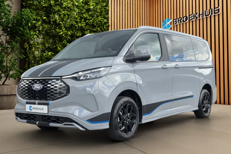 Ford Transit Custom (2025)