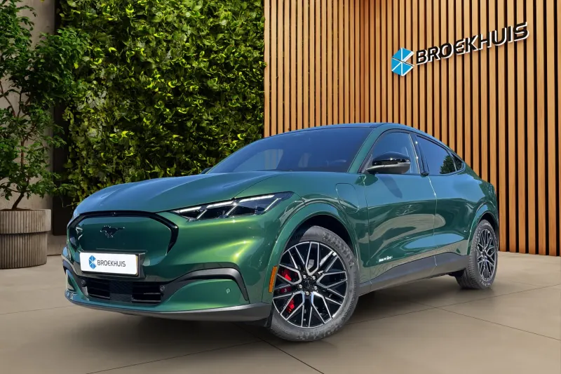 Ford Mustang Mach-E (2026)