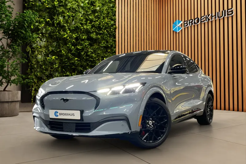 Ford Mustang Mach-E (2026)