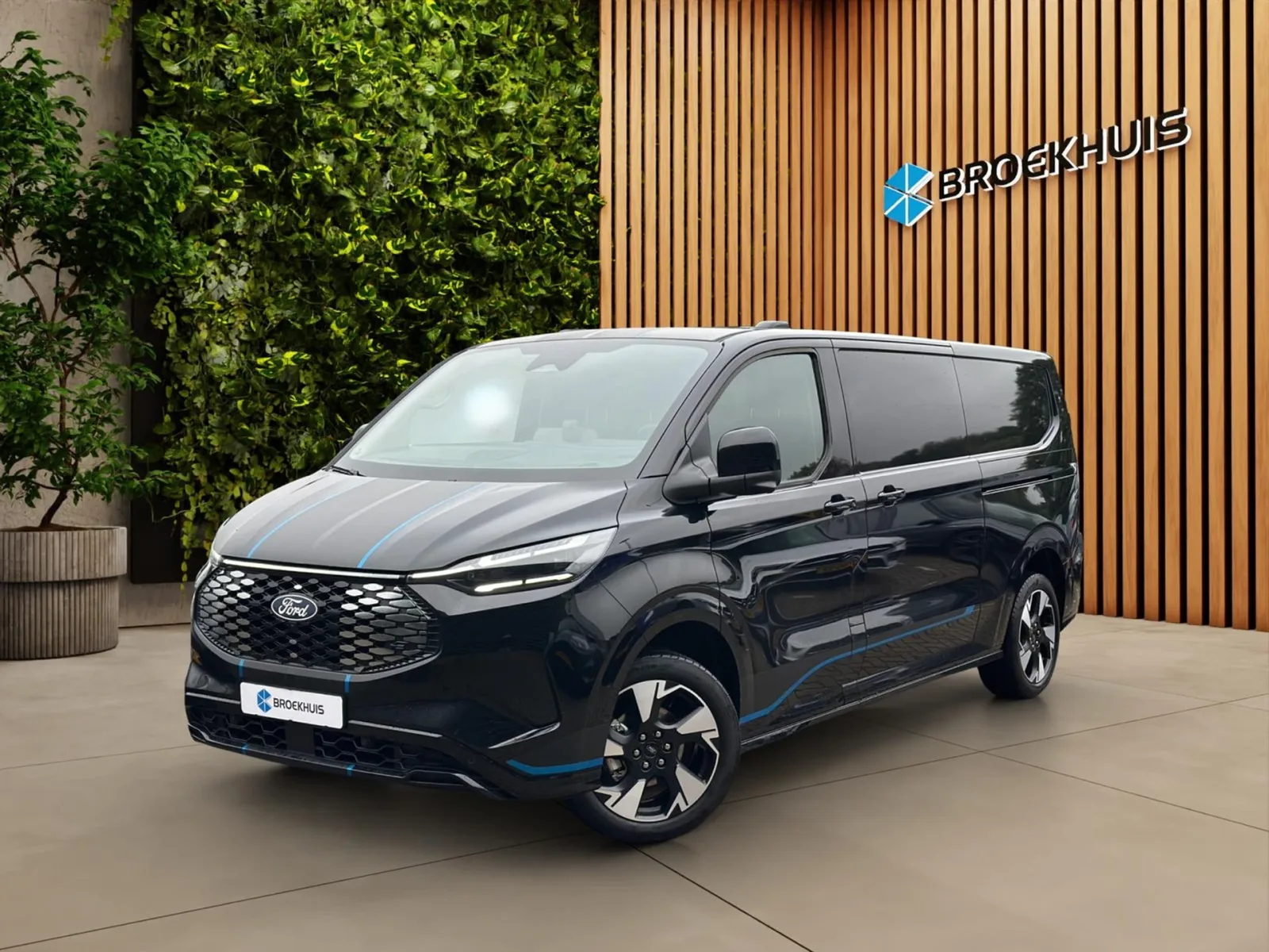 Ford E-Transit Custom (2026) — foto 1