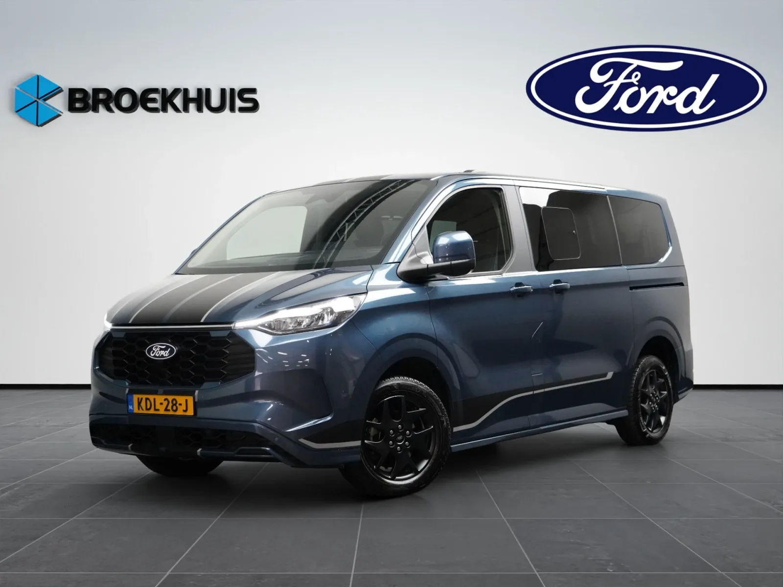 Ford Transit Custom (2025) — foto 1