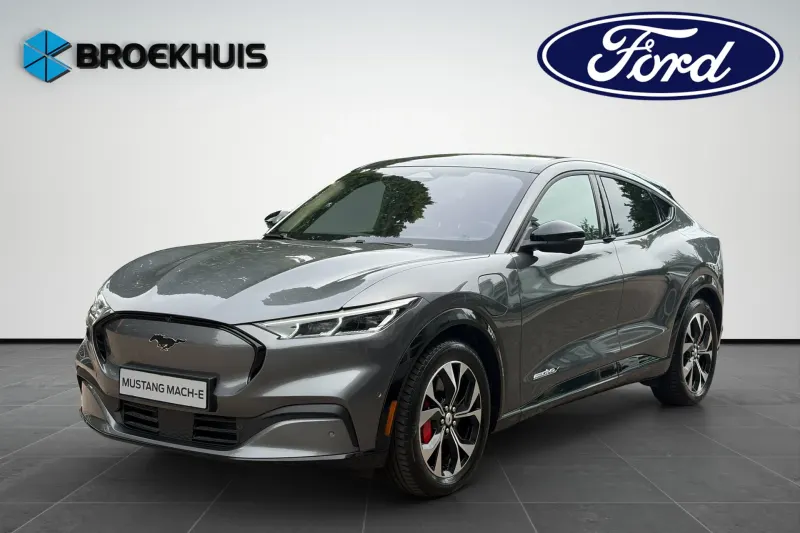 Ford Mustang Mach-E (2024)