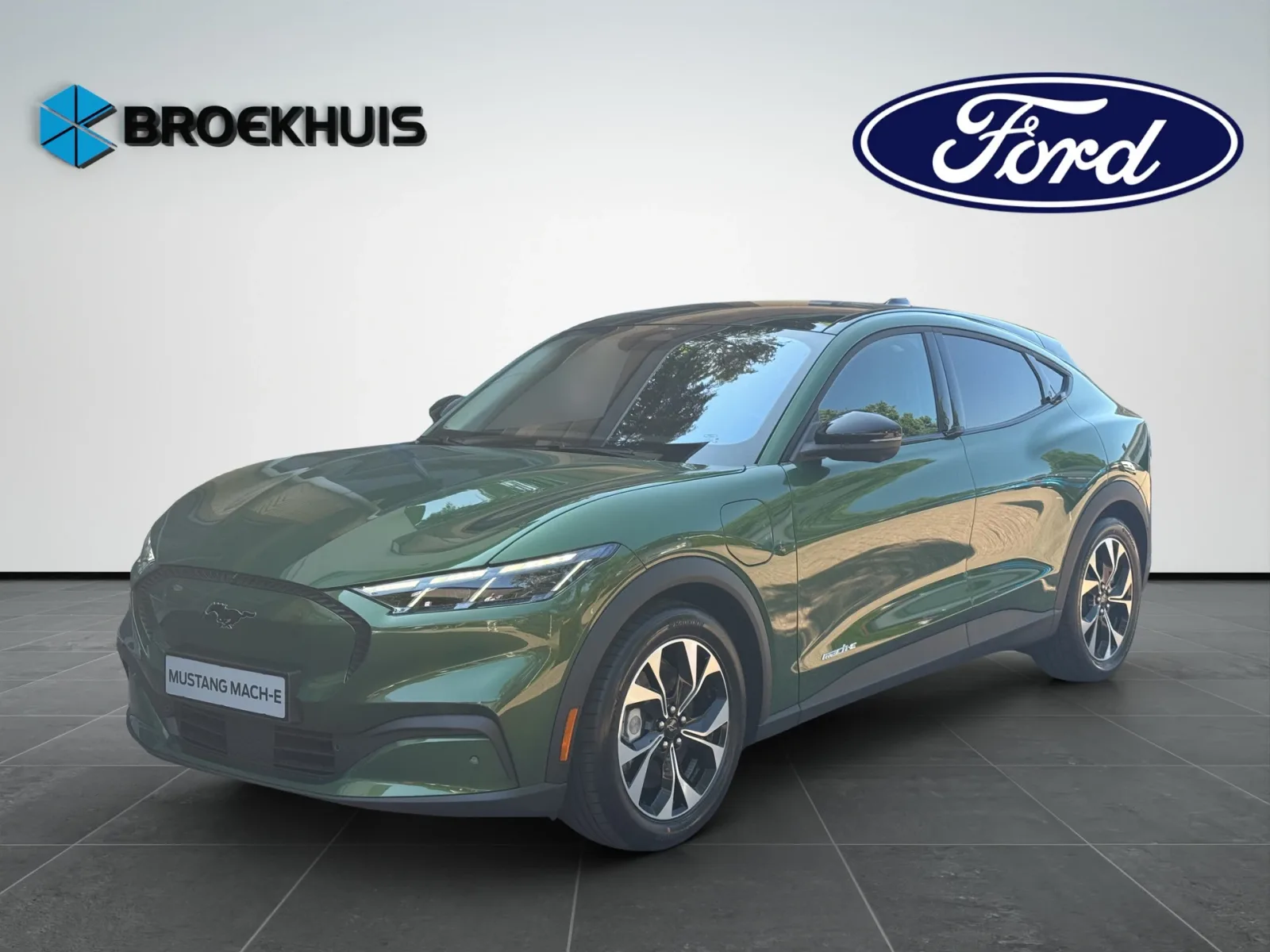 Ford Mustang Mach-E (2026) — foto 1