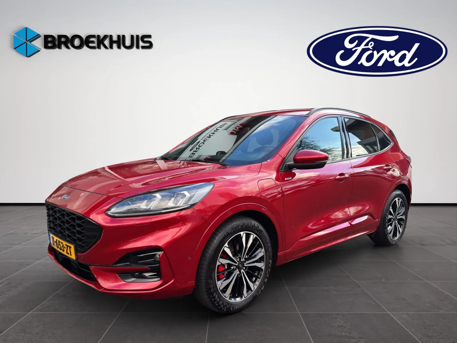 Ford Kuga (2021) — foto 1