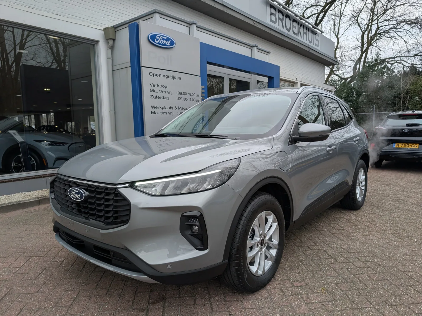 Ford Kuga (2025) — foto 1