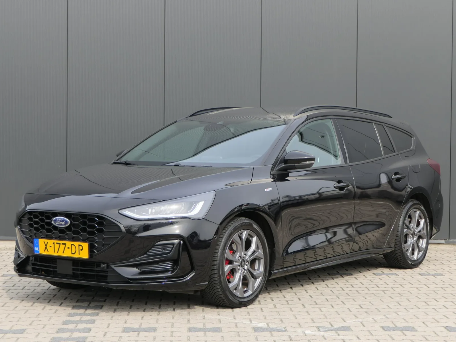 Ford Focus (2023) — foto 1
