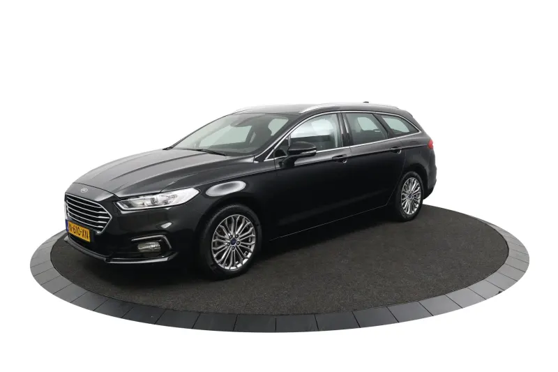 Ford Mondeo (2022)