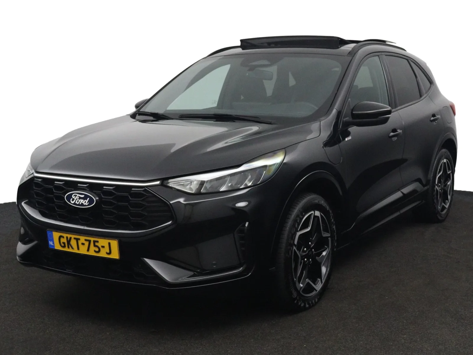 Ford Kuga (2024) — foto 1