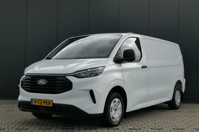 Ford Transit Custom (2024)