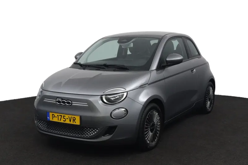 Fiat 500 (2022)