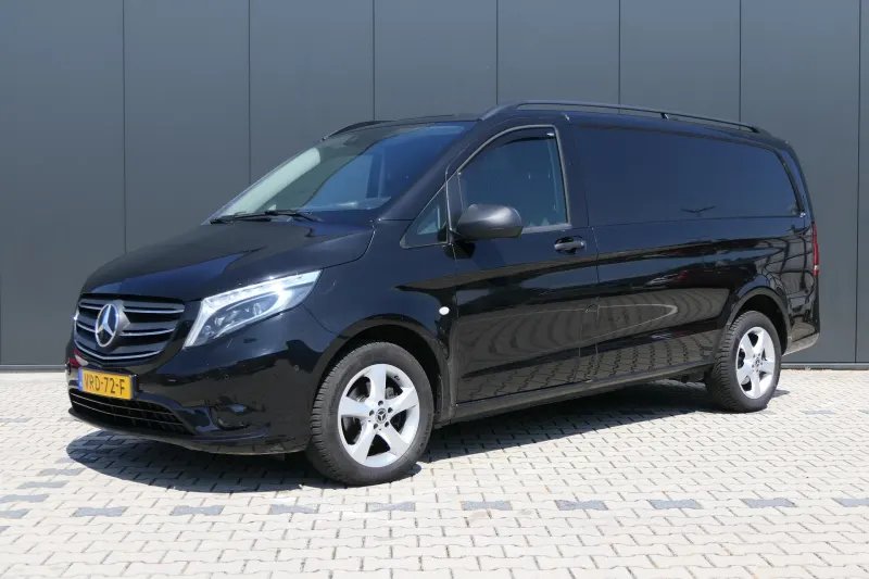 Mercedes-Benz Vito (2022)