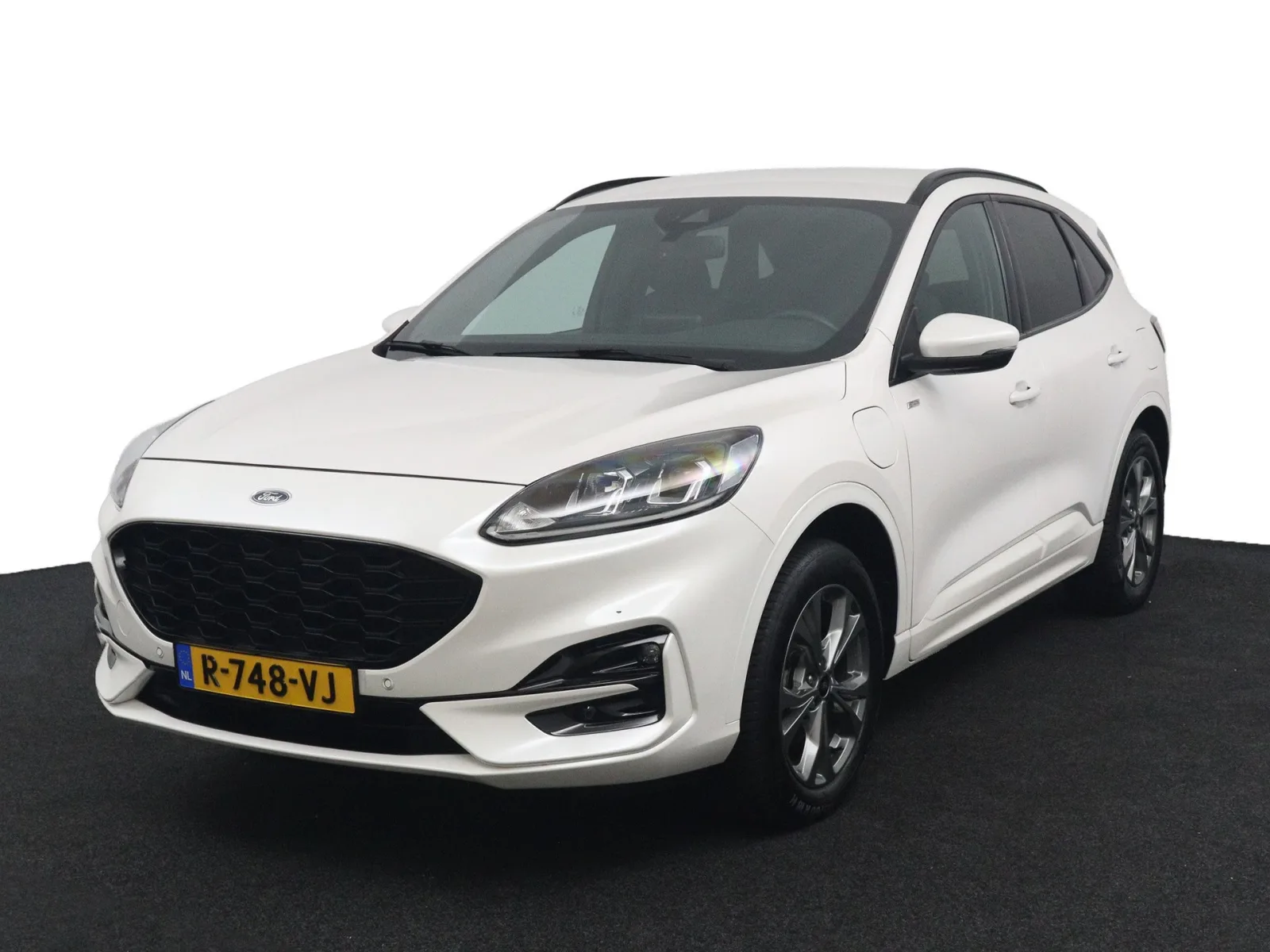 Ford Kuga (2021) — foto 1