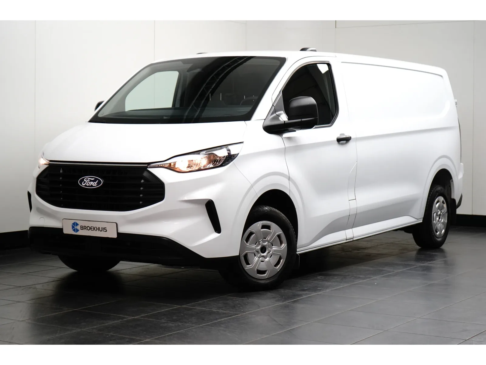 Ford Transit Custom (2024) — foto 1