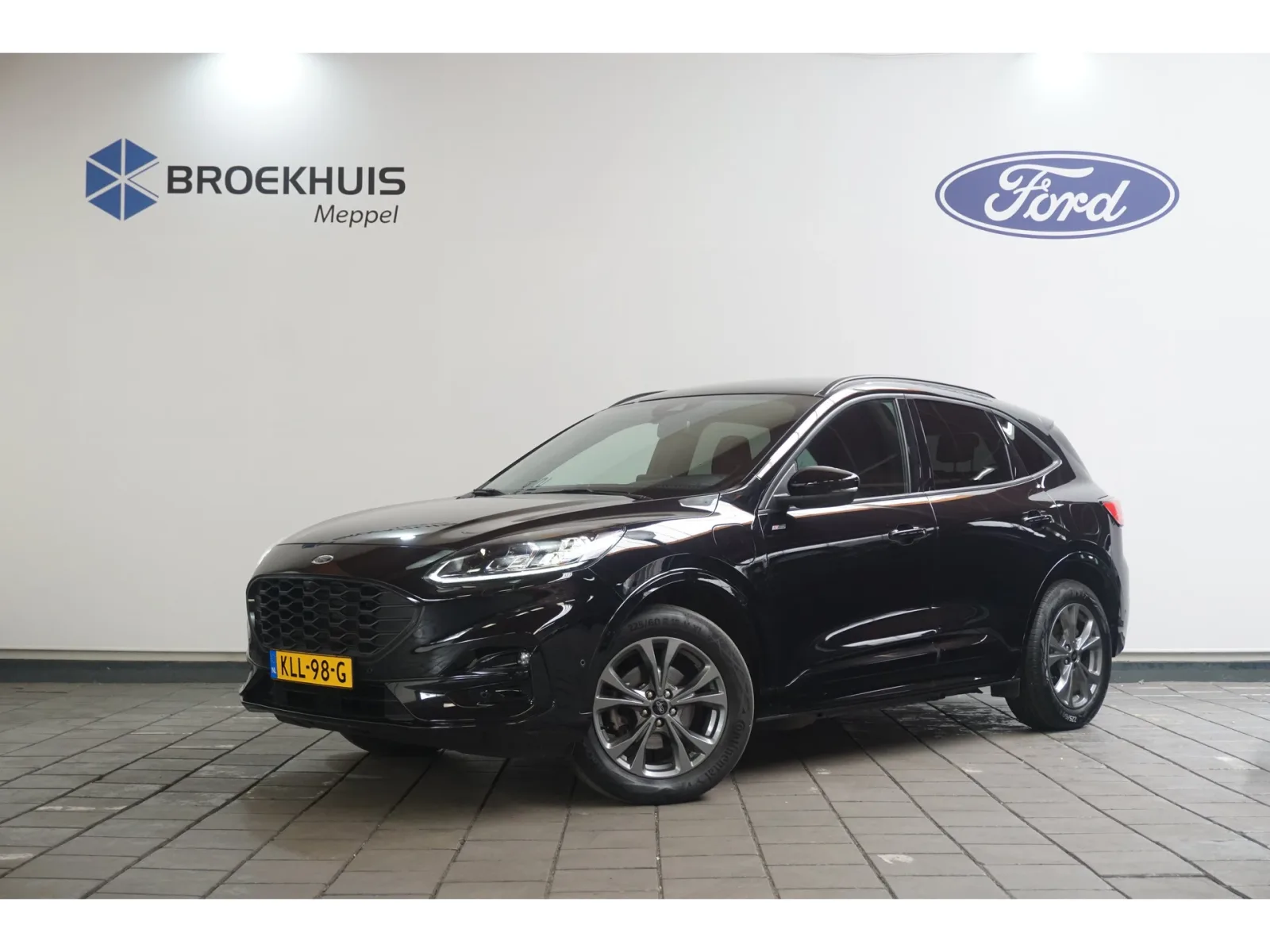 Ford Kuga (2024) — foto 1