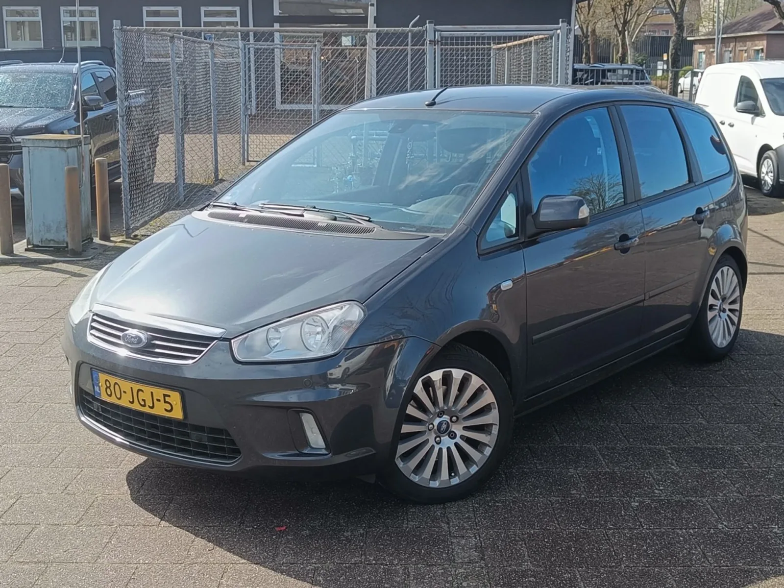 Ford C-Max (2009) — foto 1