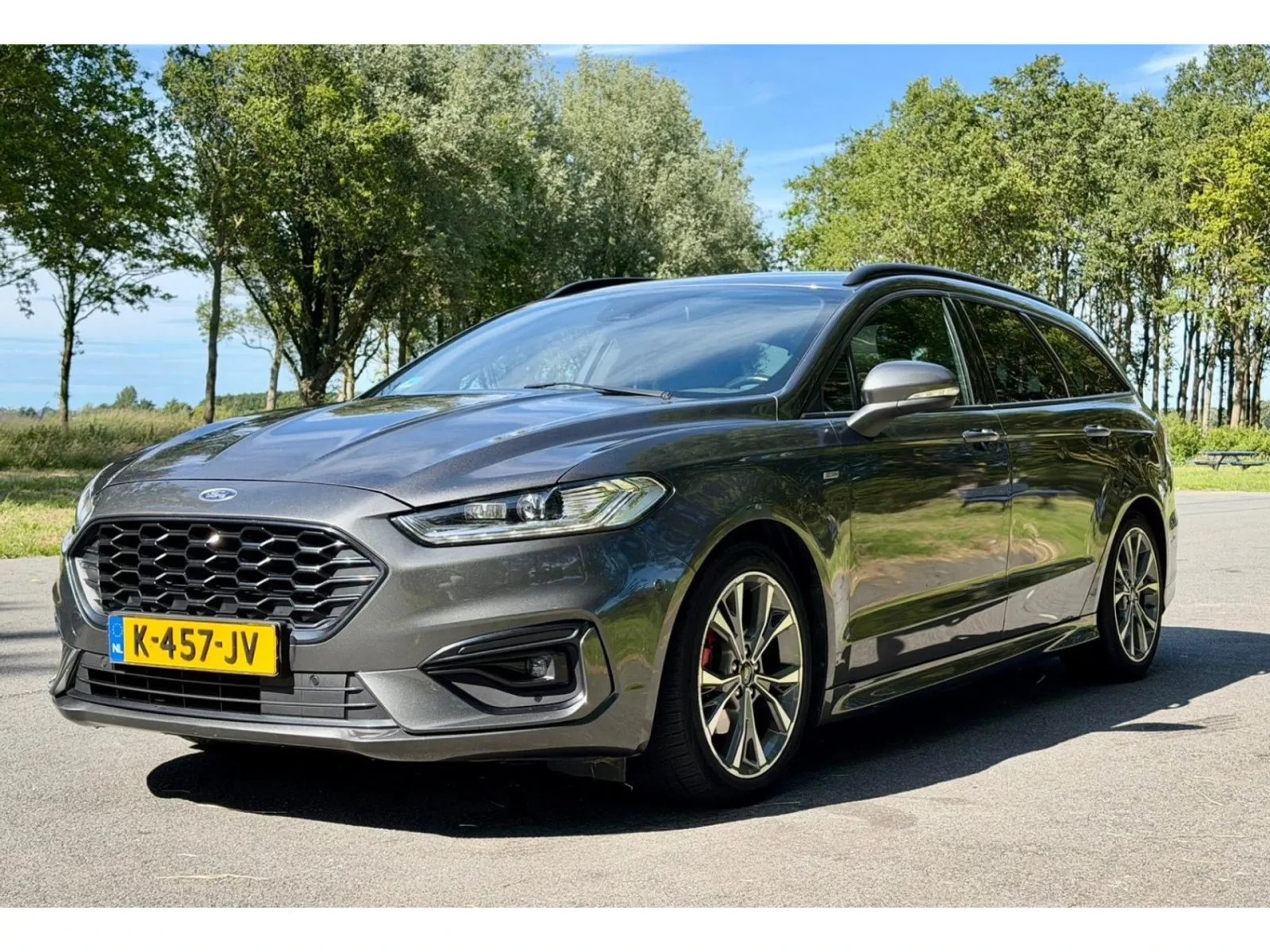 Ford Mondeo (2021) — foto 1