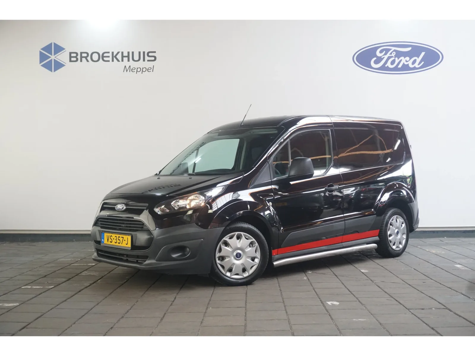 Ford Transit Connect (2015) — foto 1