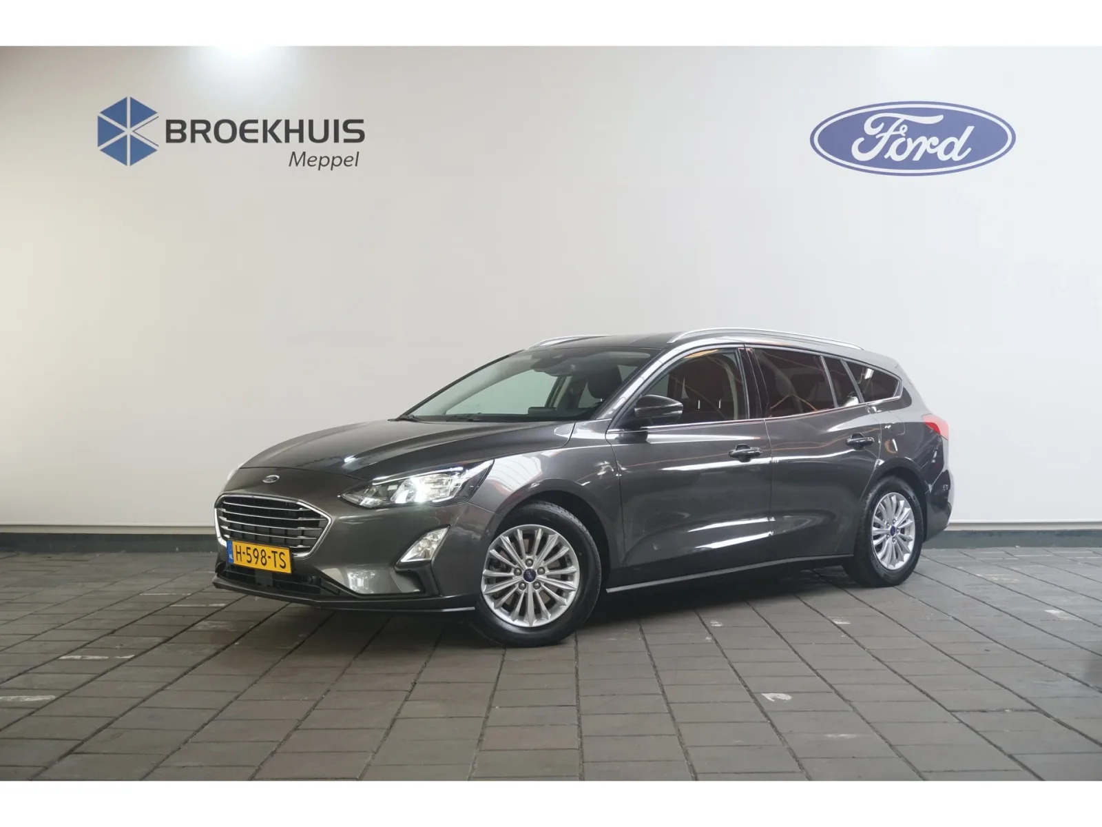 Ford Focus (2020) — foto 1
