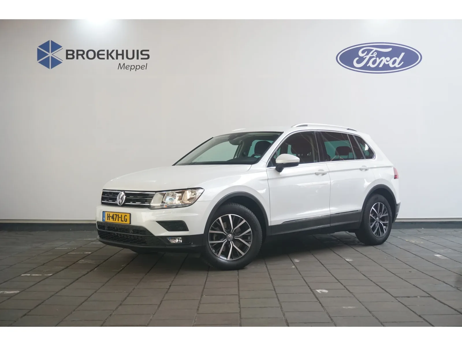 Volkswagen Tiguan (2020) — foto 1