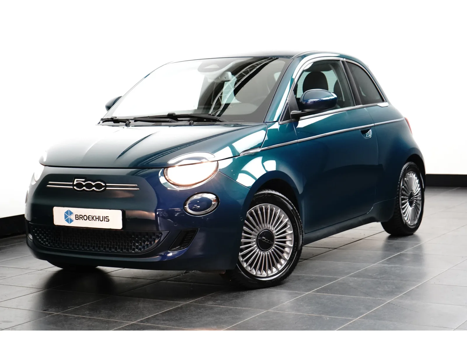 Fiat 500 (2023) — foto 1