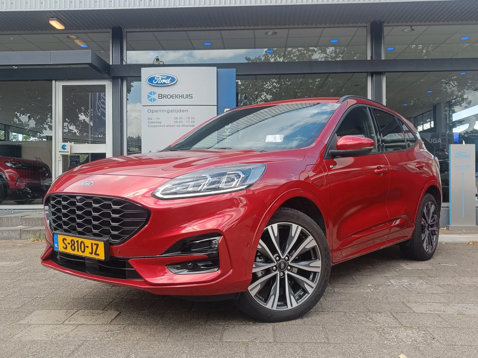 Ford Kuga (2022) — foto 1
