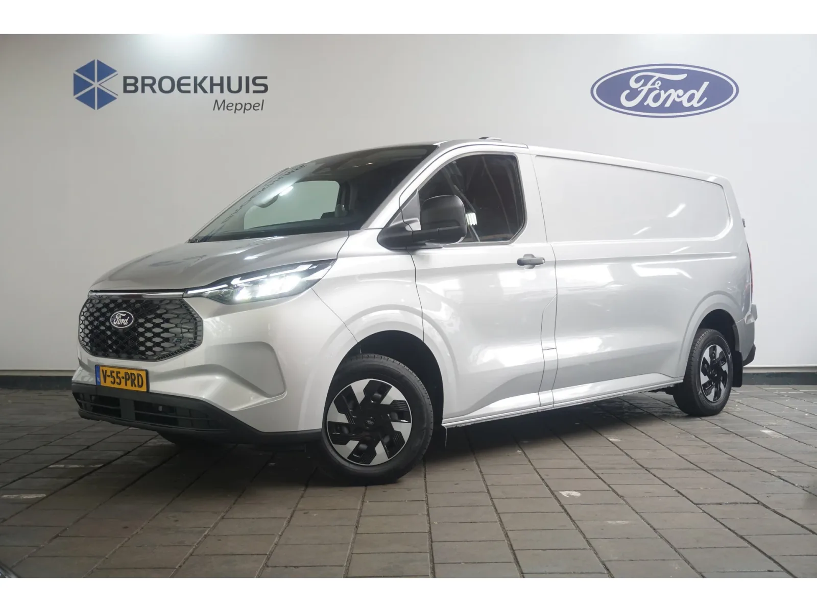 Ford E-Transit Custom (2026) — foto 1