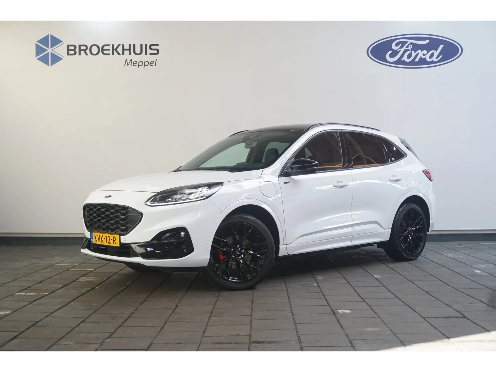 Ford Kuga (2023) — foto 1