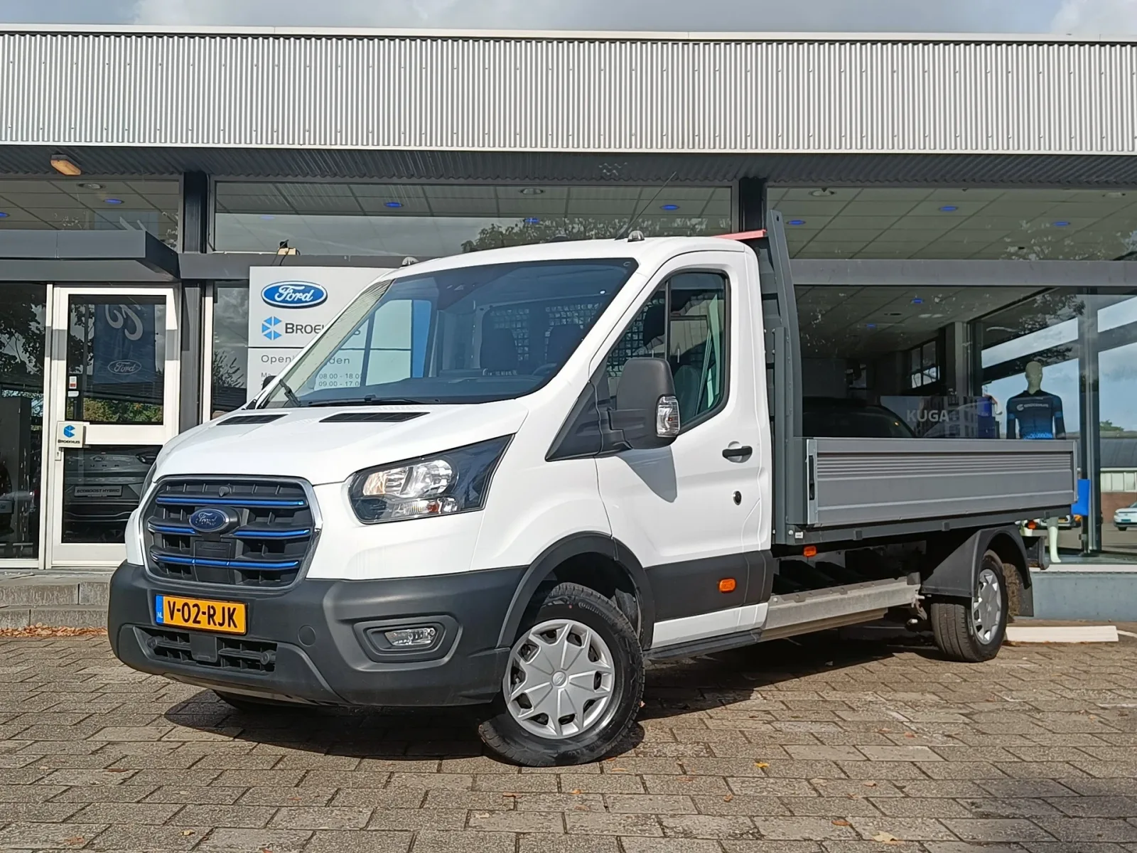 Ford E-Transit (2024) — foto 1