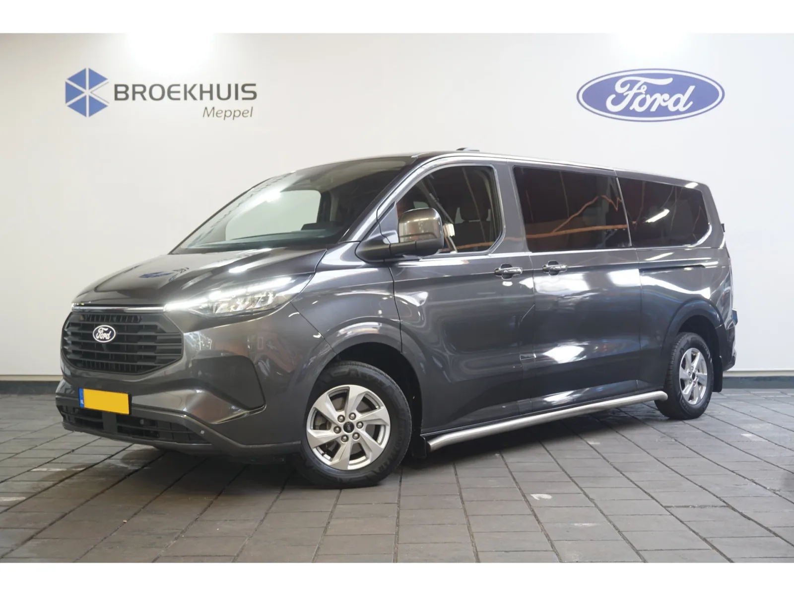 Ford Transit Custom (2025) — foto 1