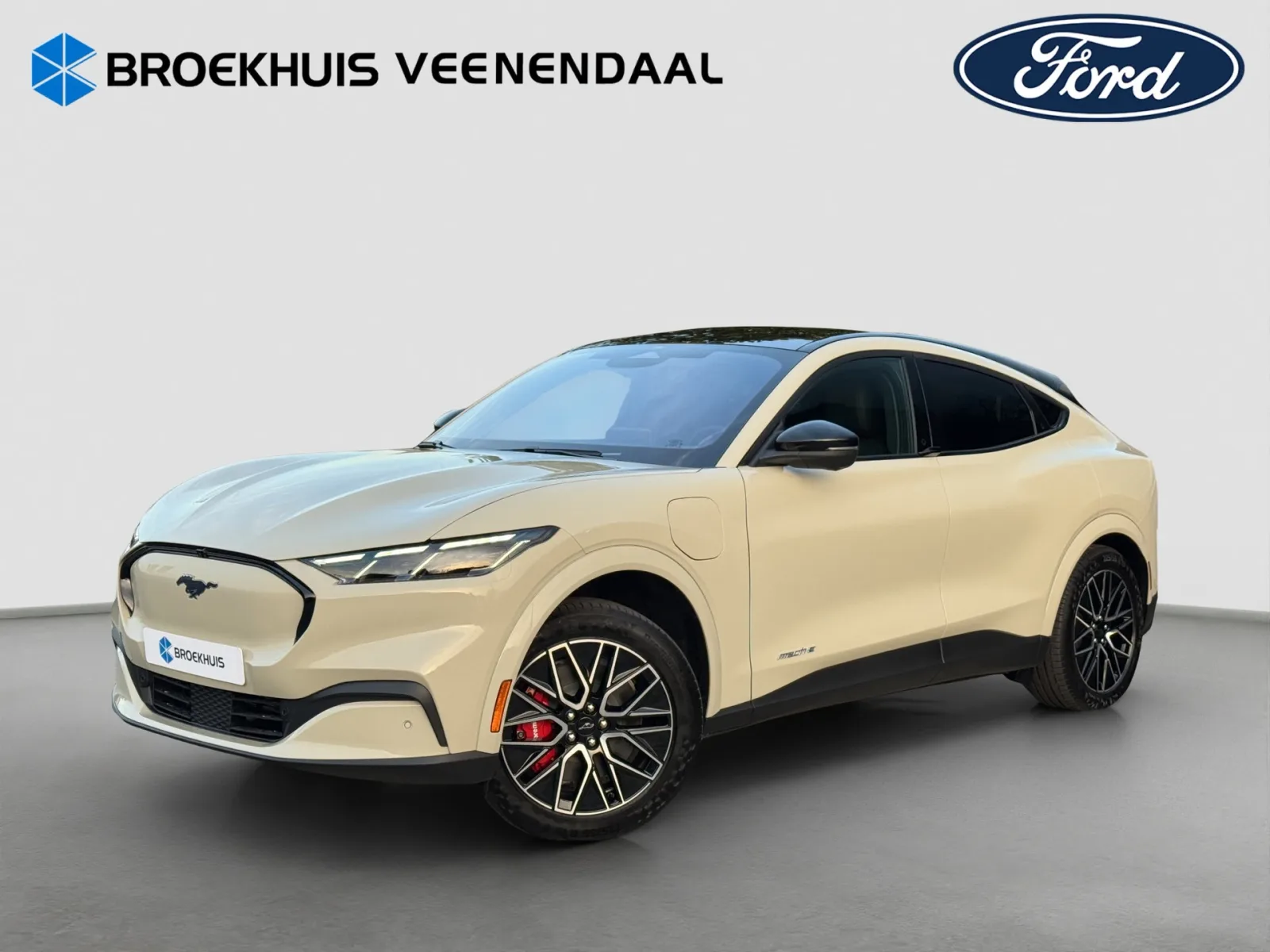 Ford Mustang Mach-E (2026) — foto 1