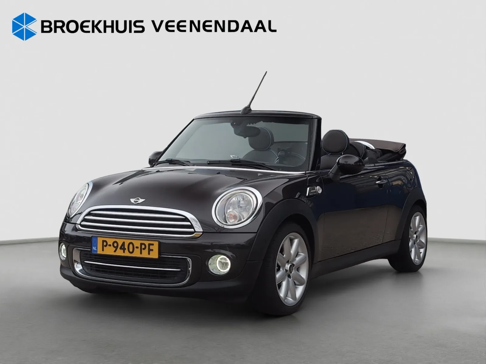 MINI Cabrio (2014) — foto 1