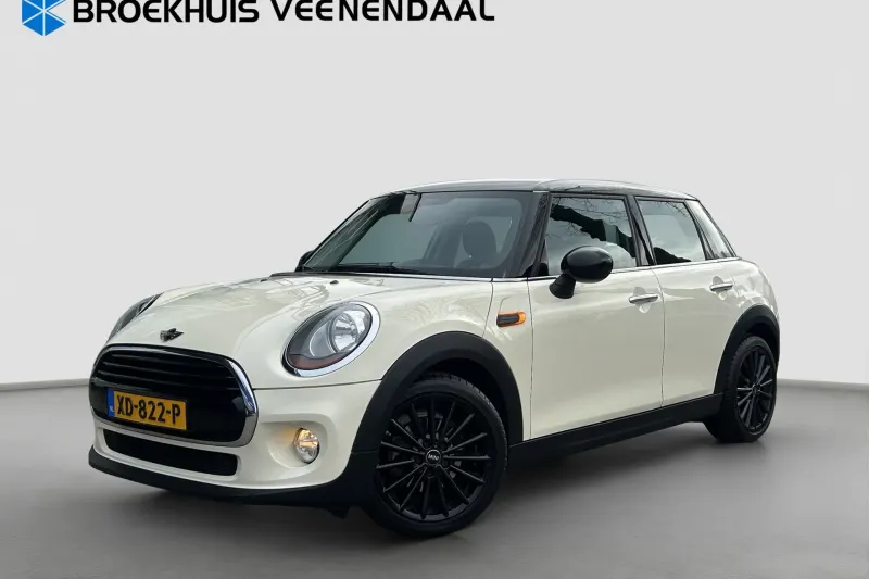 MINI Cooper (2017)