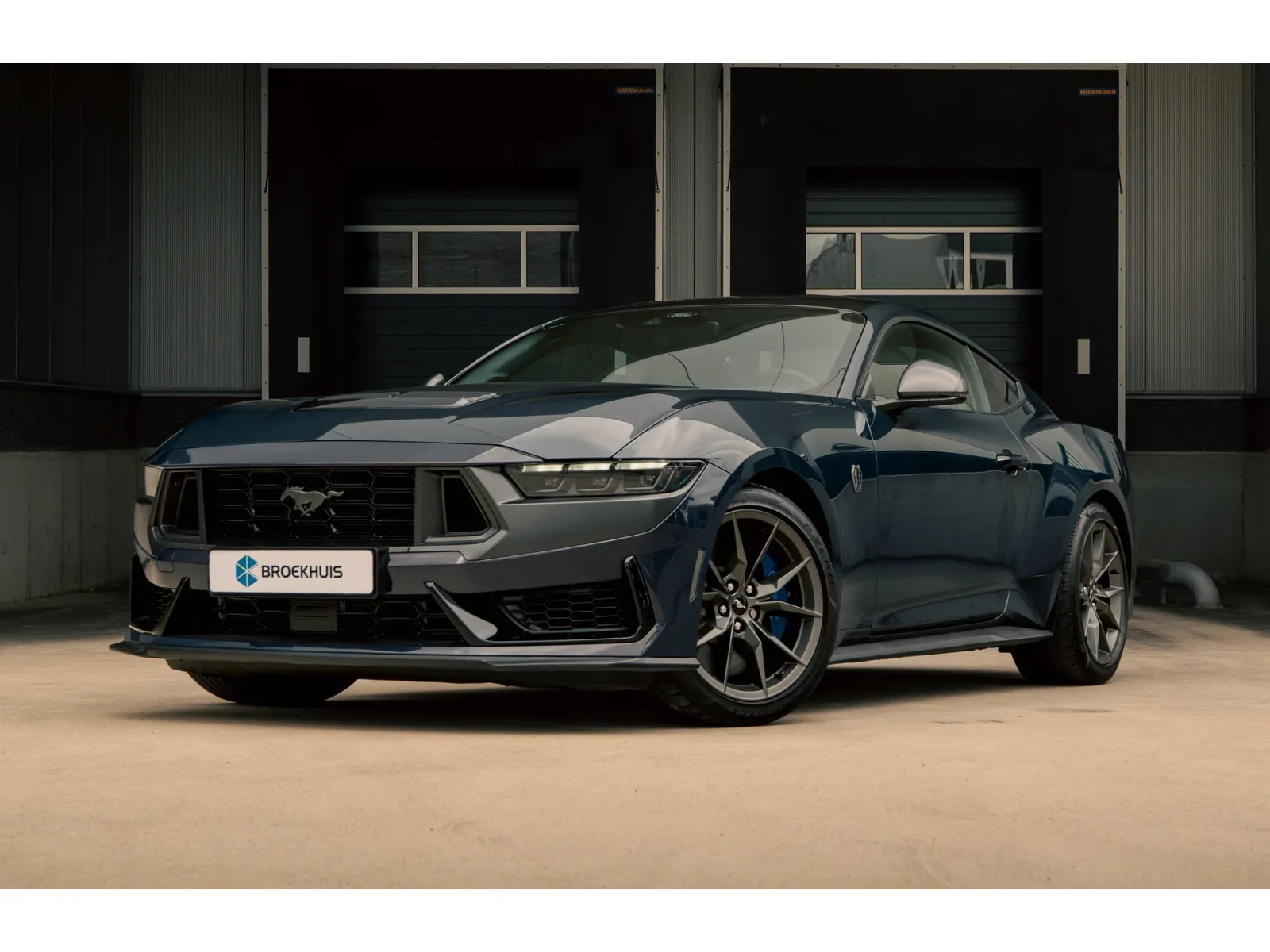 Ford Mustang (2024) — foto 1