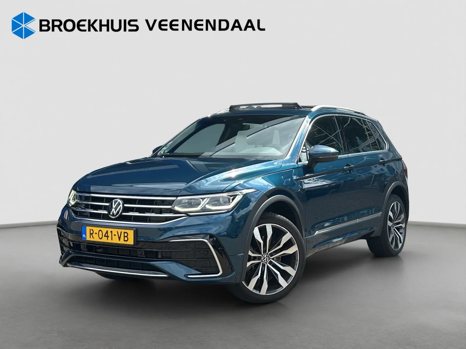 Volkswagen Tiguan (2022) — foto 1