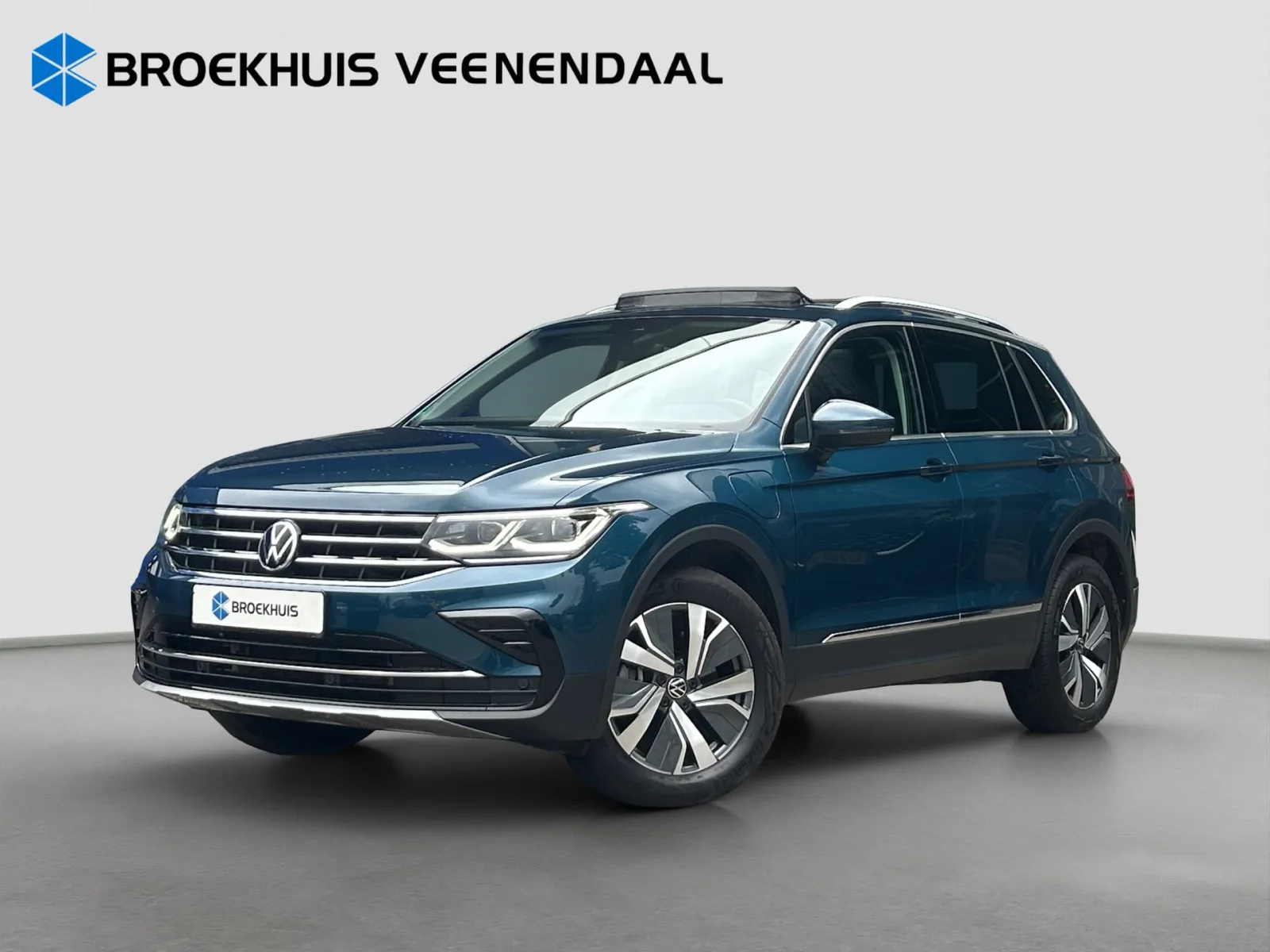 Volkswagen Tiguan (2021) — foto 1