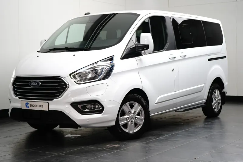 Ford Tourneo Custom (2026)