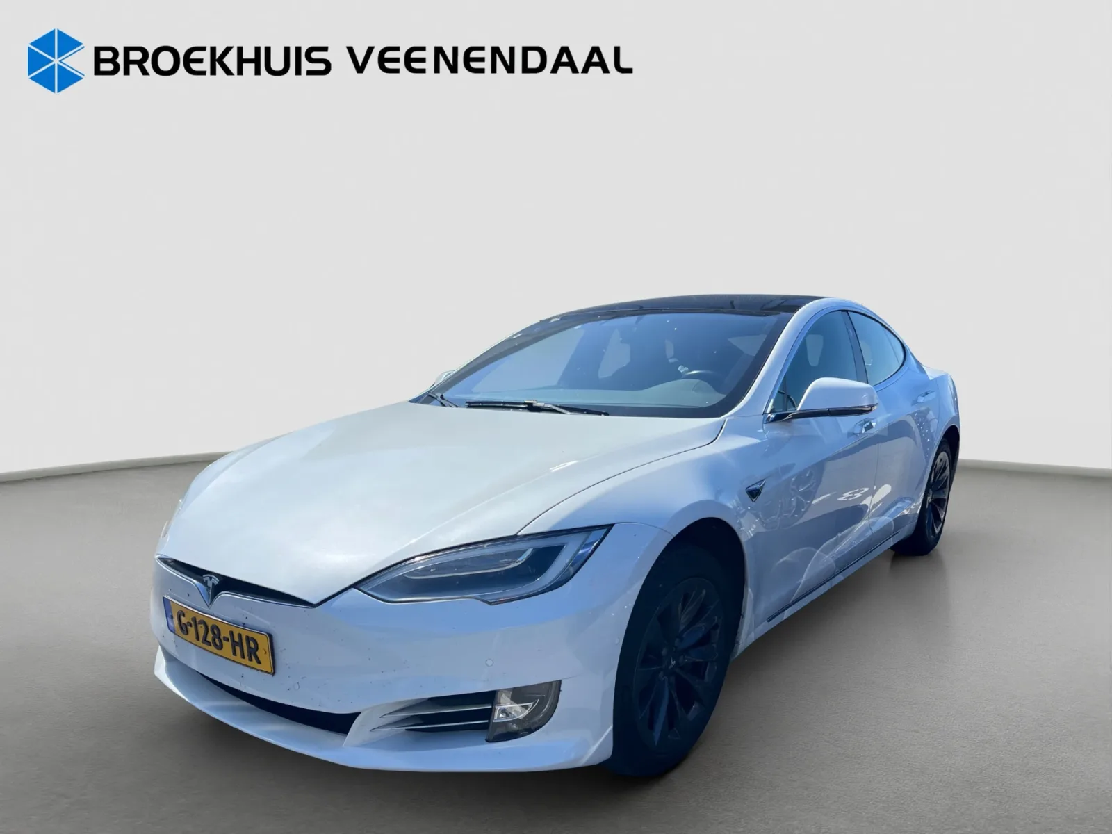 Tesla Model S (2019) — foto 1