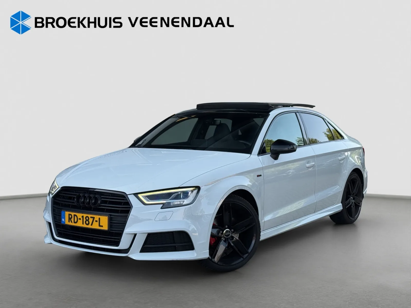 Audi A3 (2018) — foto 1