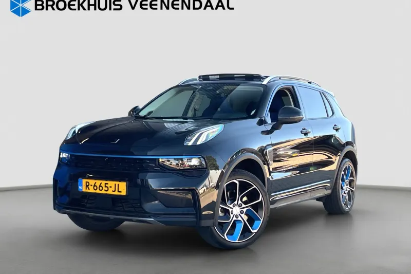 Lynk & Co 01 (2022)
