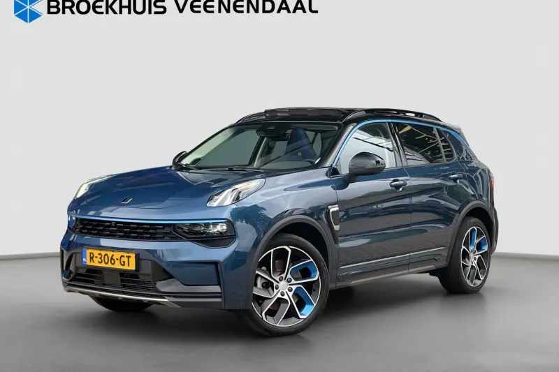 Lynk & Co 01 (2022)