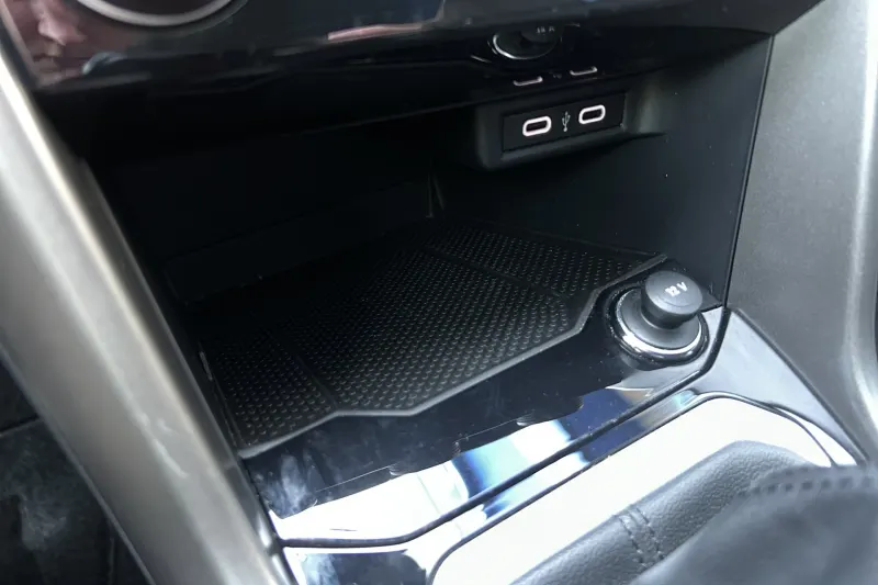 Volkswagen T-Roc (2021)