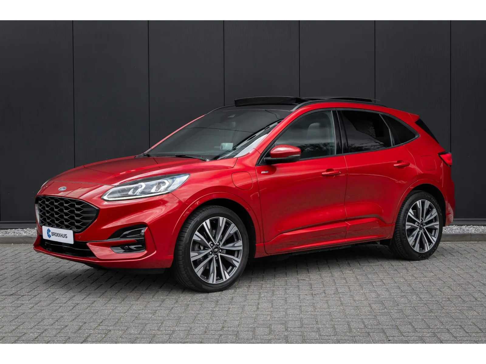 Ford Kuga (2021) — foto 1