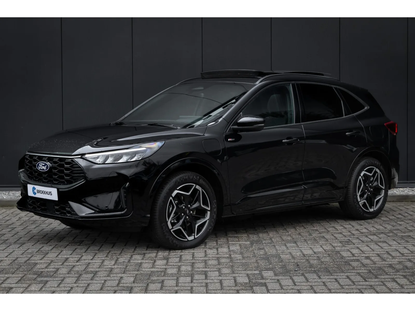Ford Kuga (2025) — foto 1