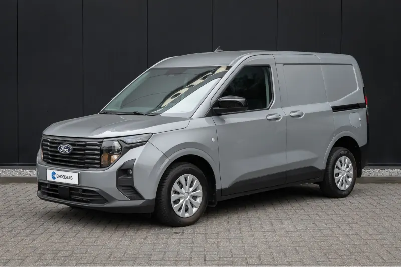 Ford Transit Courier (2024)
