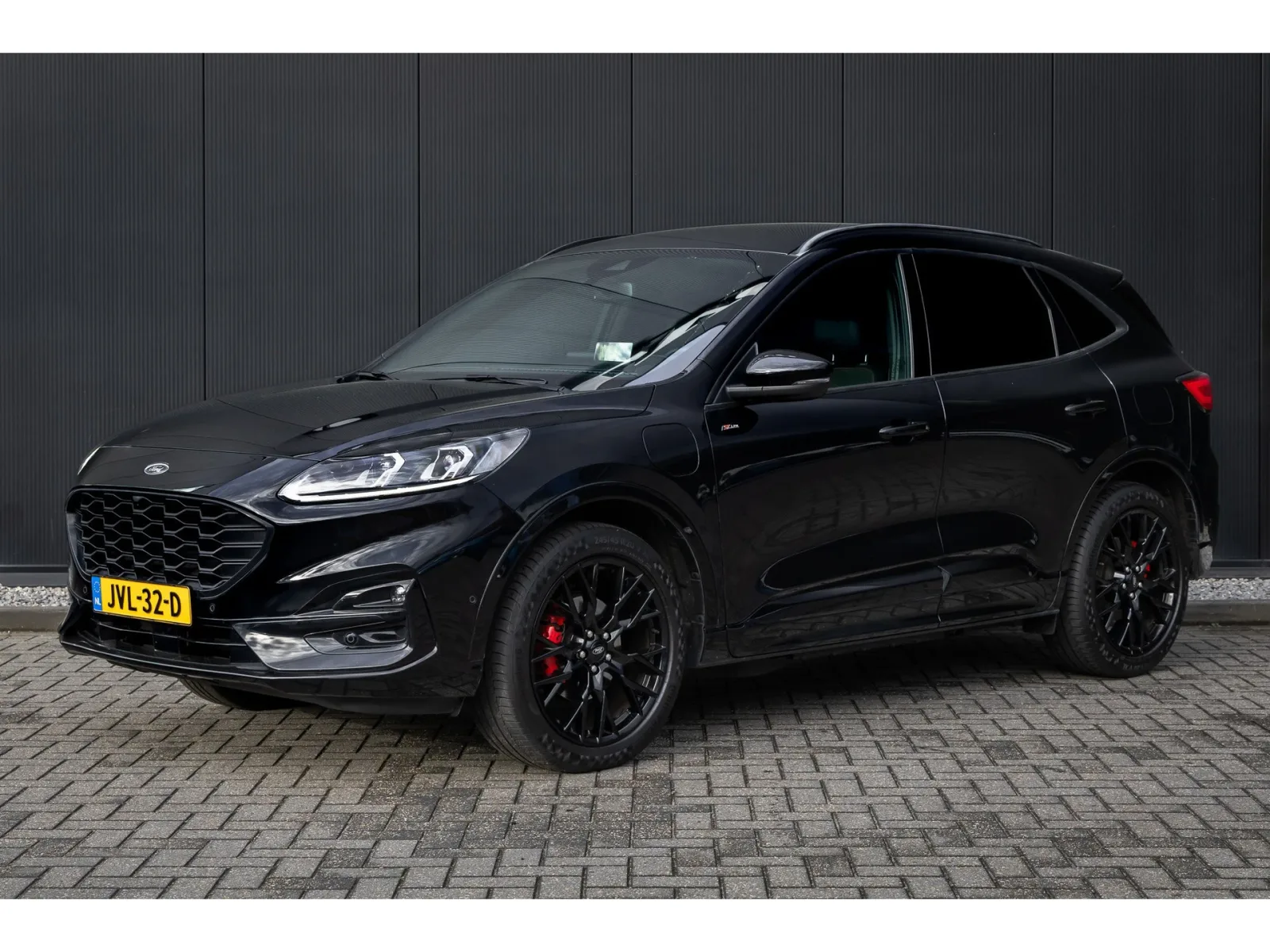Ford Kuga (2023) — foto 1