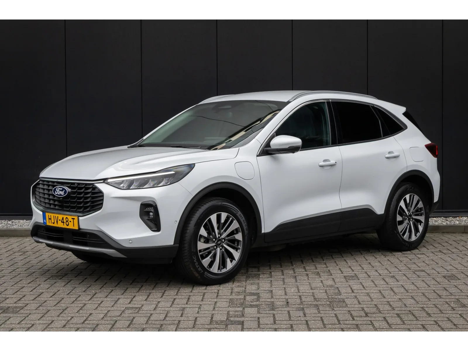 Ford Kuga (2025) — foto 1